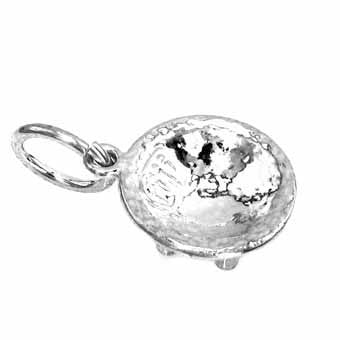 Tanda, Small Charm