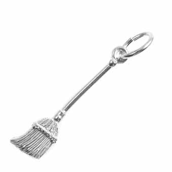 Broom Charm