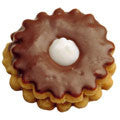 round crinkled with circle in middle linzer cookie cutter with ejector s0032 cookie